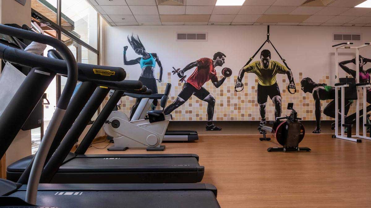 Constantinou Bros Athena Beach - siłownia