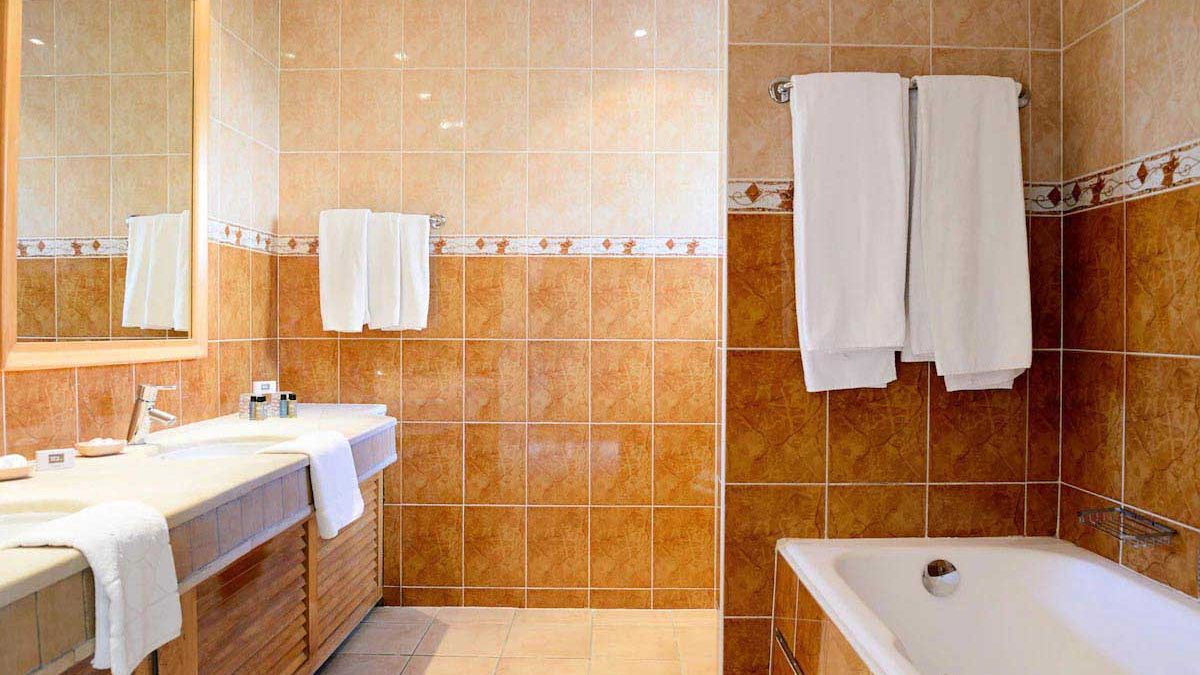 Delfino Beach Resort & SPA - pokój