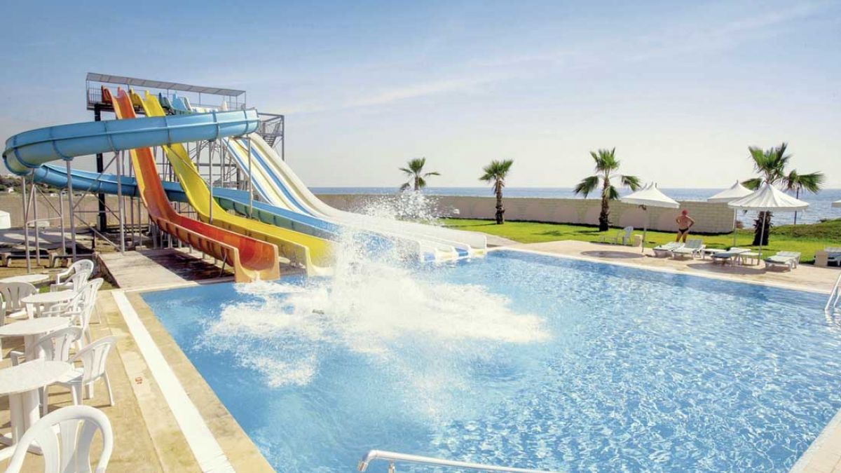 Khayam Garden Beach Resort & Spa - zjeżdżalnia