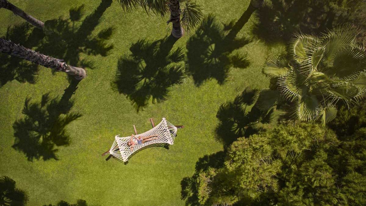 Akka Alinda Hotel - ogród