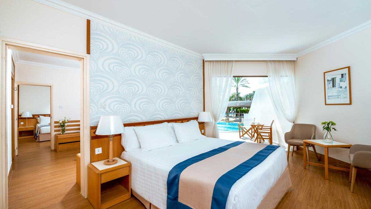 Constantinou Bros Athena Beach - pokój