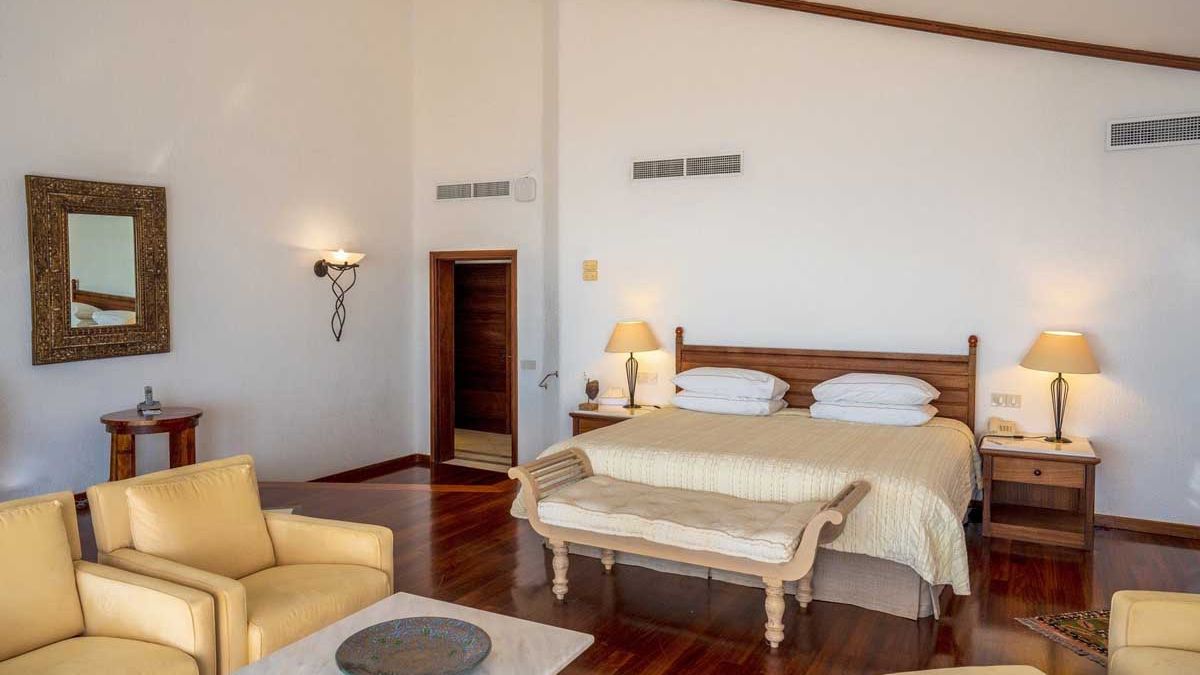 Coral Beach Hotel and Resort - pokoje