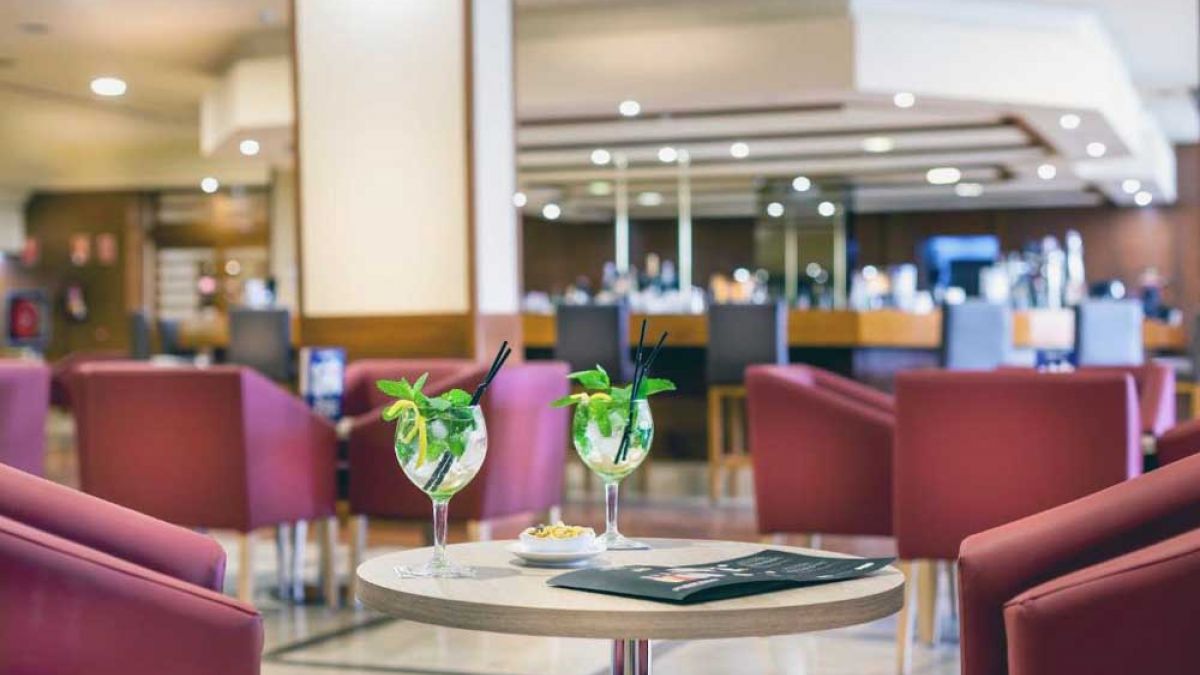 Best Jacaranda - recepcja