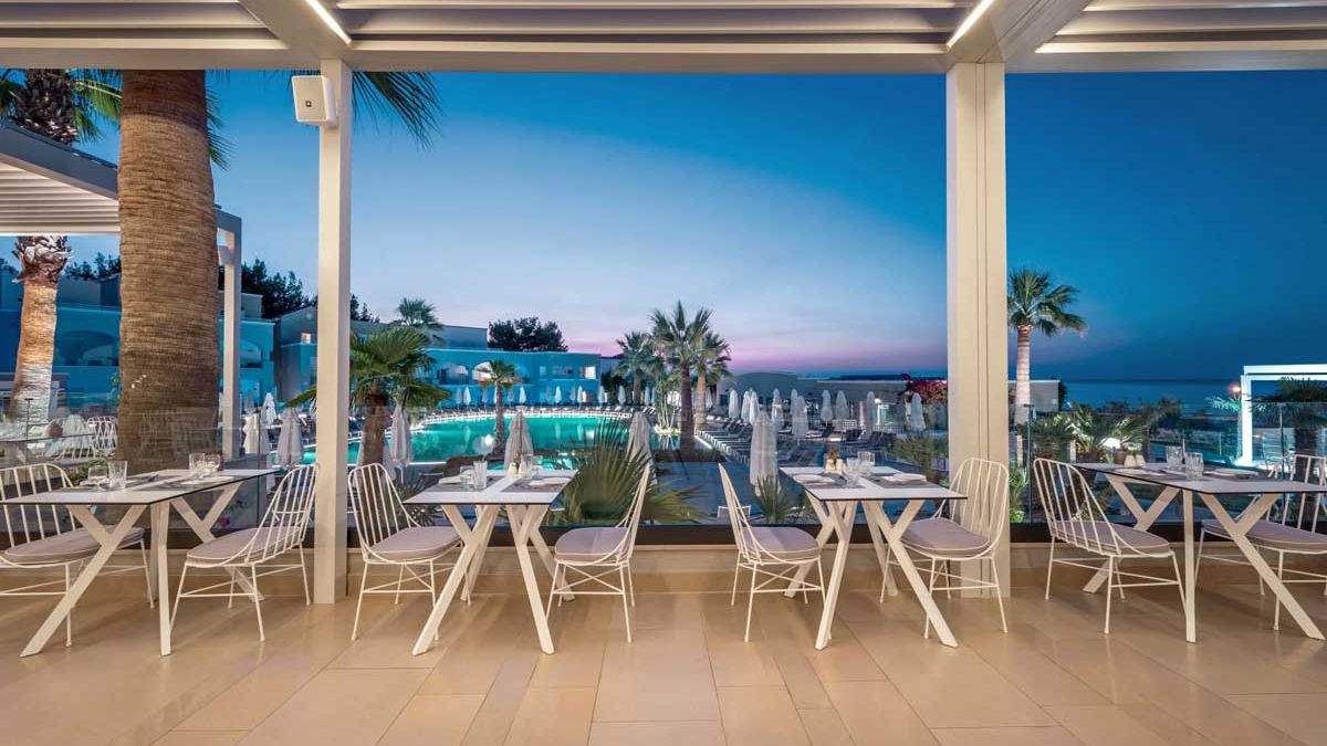 Mitsis Rodos Village Beach Hotel & Spa - bar