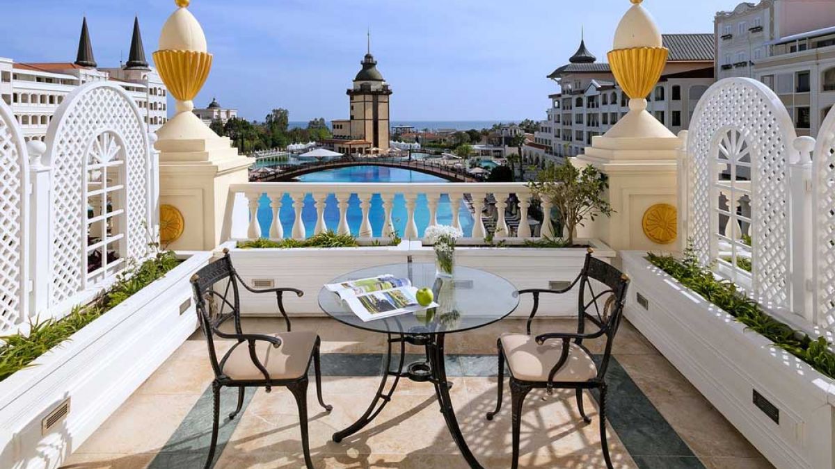 Titanic Mardan Palace - taras