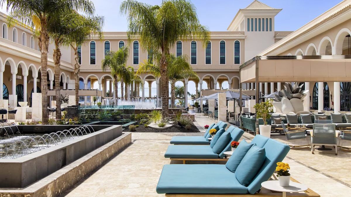 Gran Meli&aacute; Palacio de Isora - taras