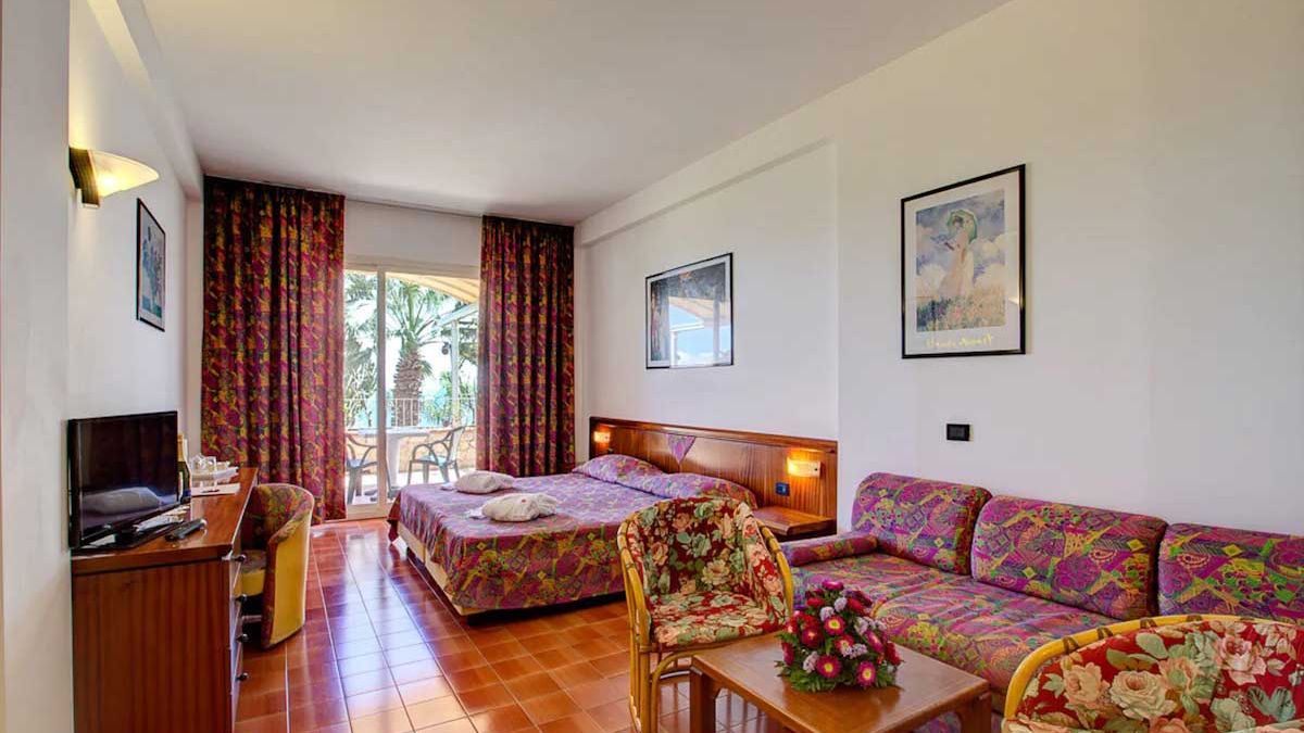 Olimpo Le Terrazze - pokoj