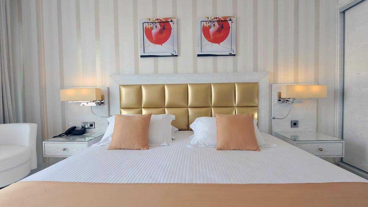 St. George Beach Hotel & Spa Resort - pokój
