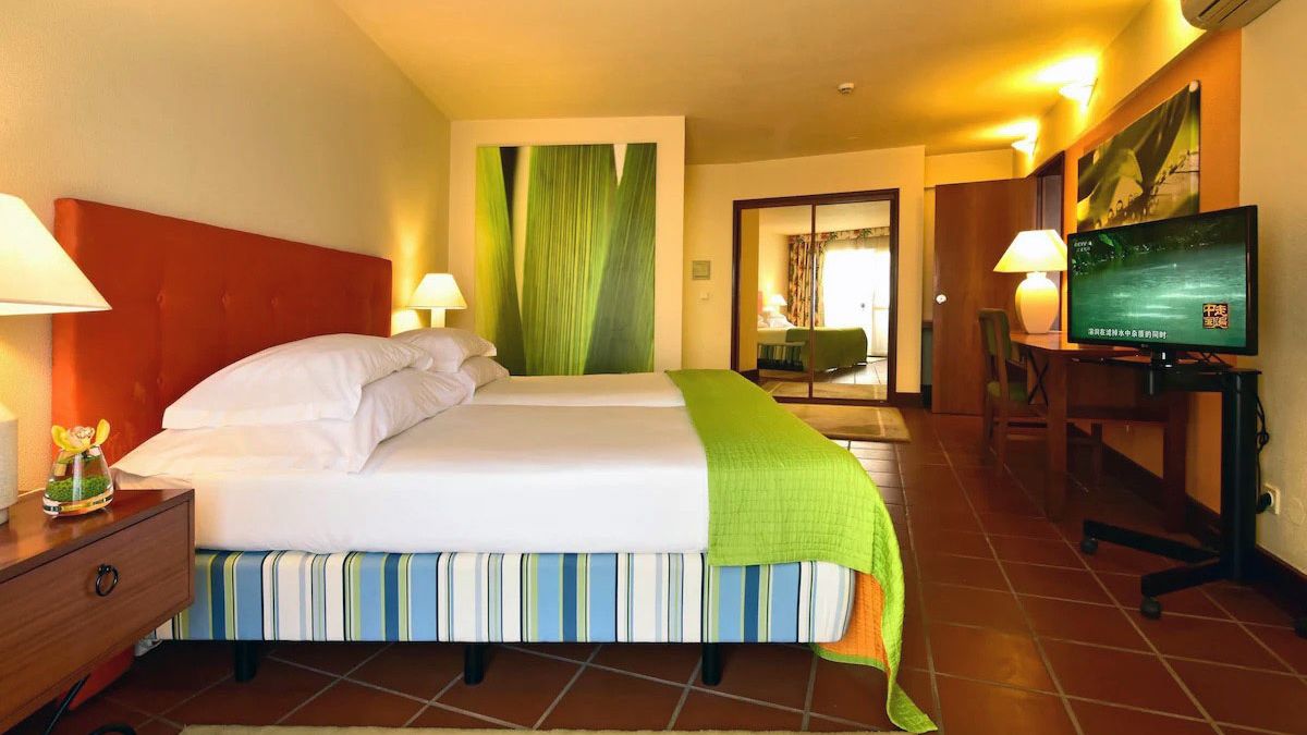 Pestana Ocean Bay Resort - pok&oacute;j