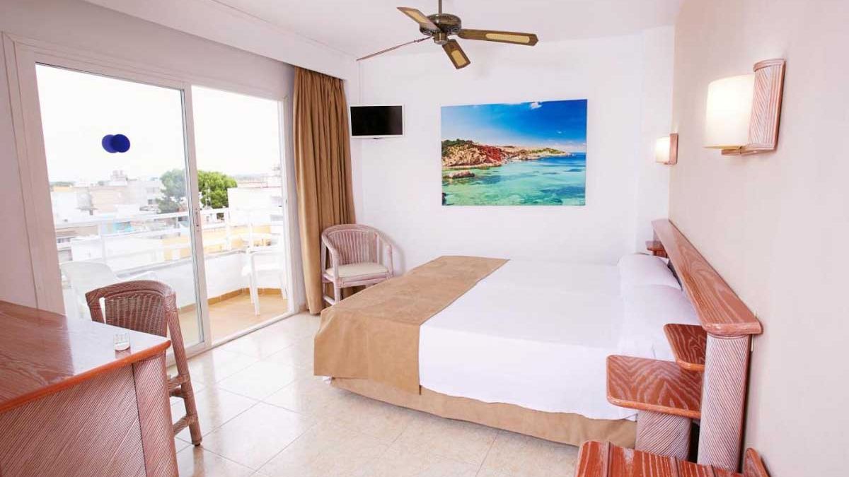 Hotel Kilimanjaro - pok&oacute;j