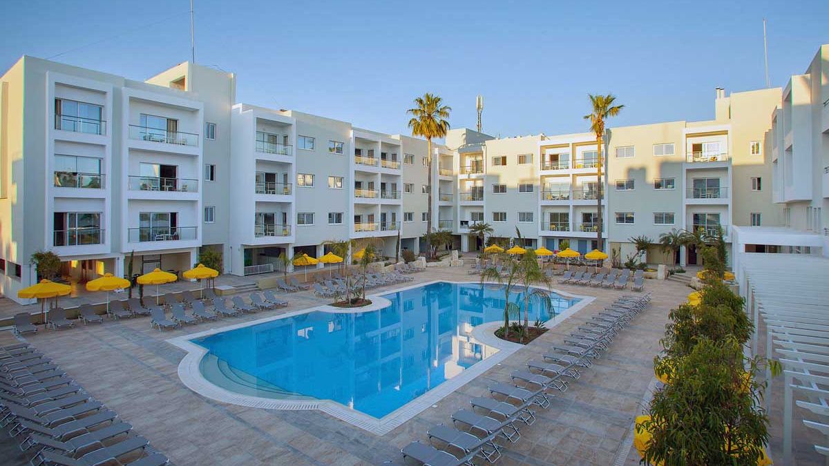 Mayfair Gardens