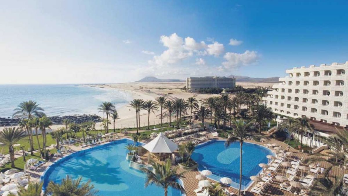 Riu Palace Tres Islas - basen