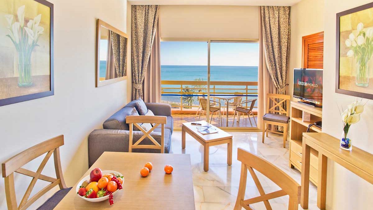 Sunset Beach Club - pok&oacute;j