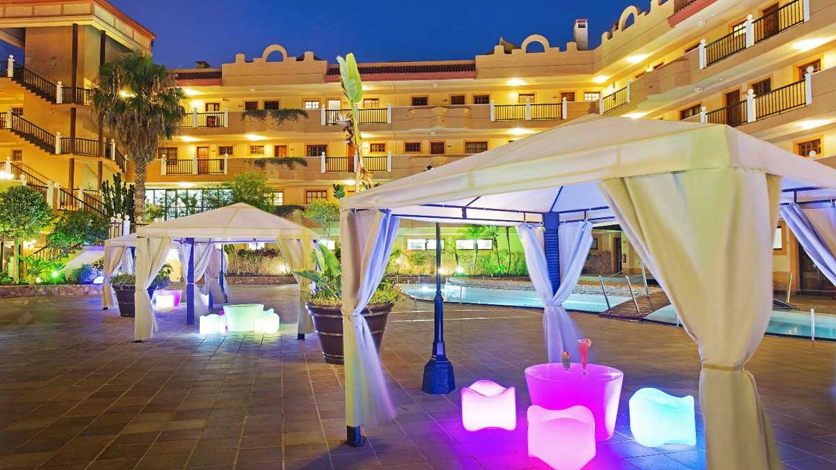Elba Castillo San Jorge & Antigua Suite Hotel - basen