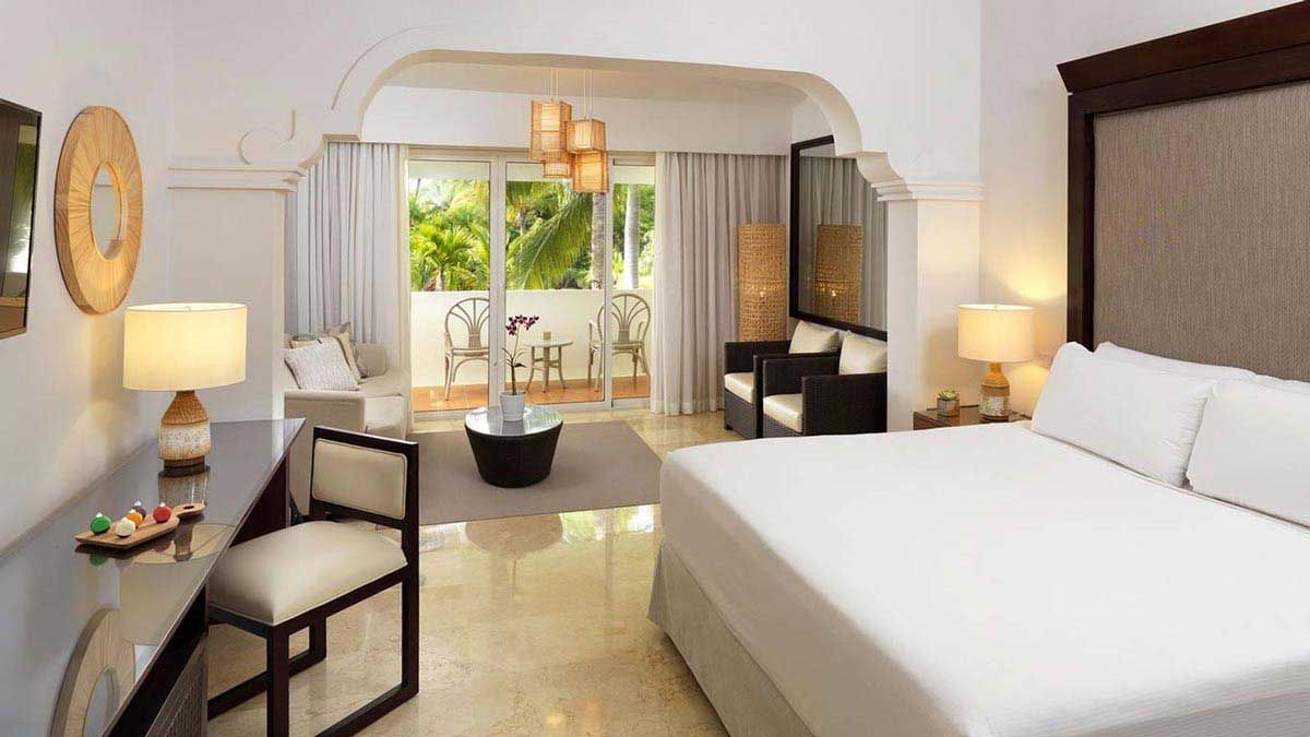 Melia Caribe Beach Resort - pok&oacute;j