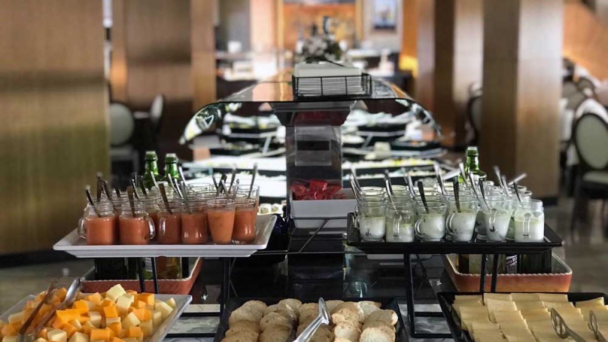 Alba Seleqtta - posiłki