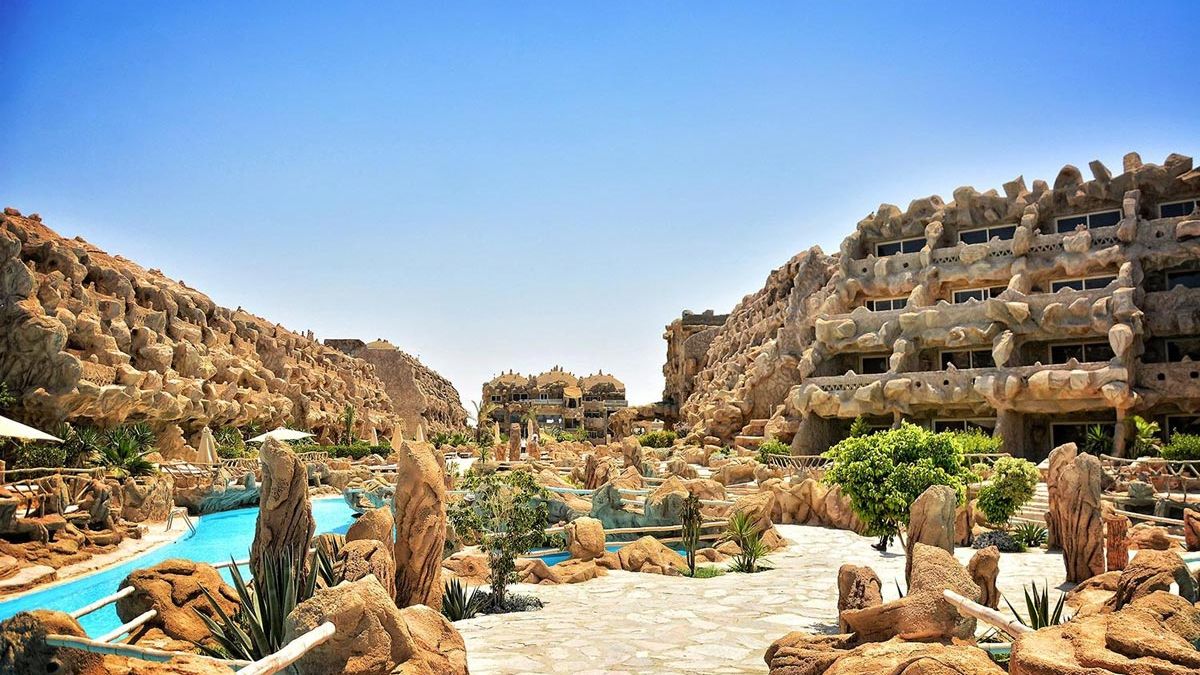 Caves Beach Resort - hotel