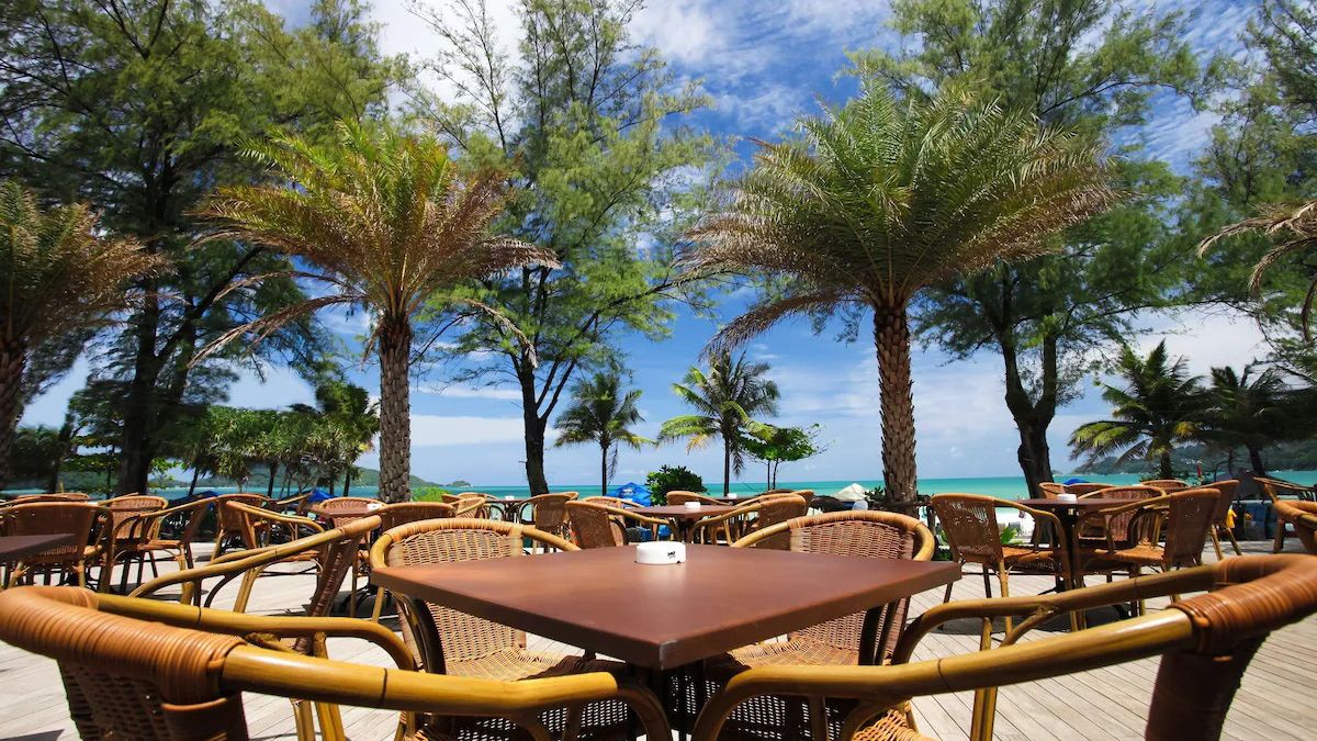 Phuket Graceland Resort and Spa - taras