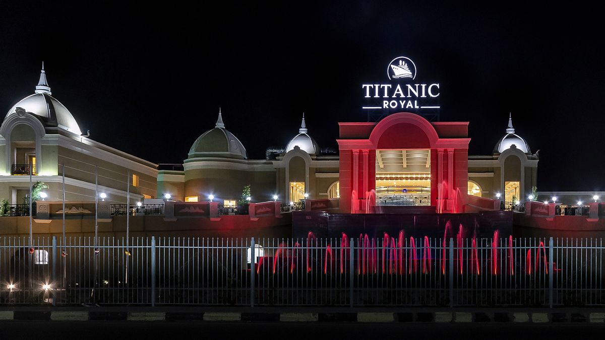 Hotel Titanic Royal Egipt