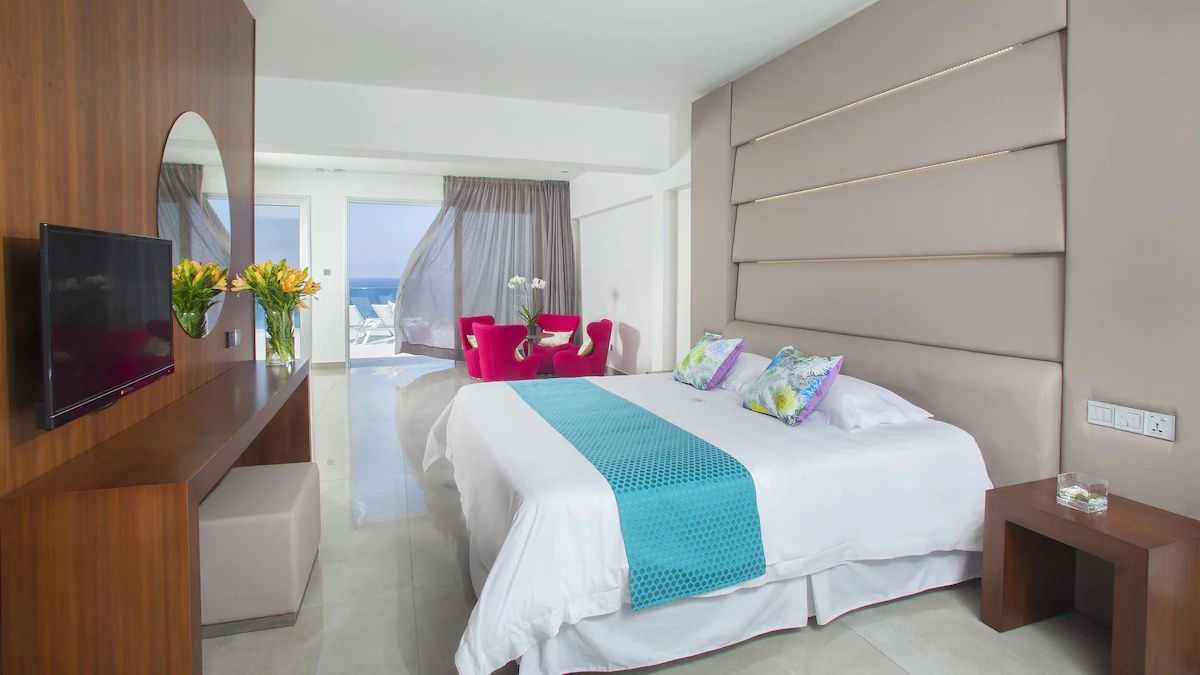 King Evelthon Beach Hotel & Resort - pokój