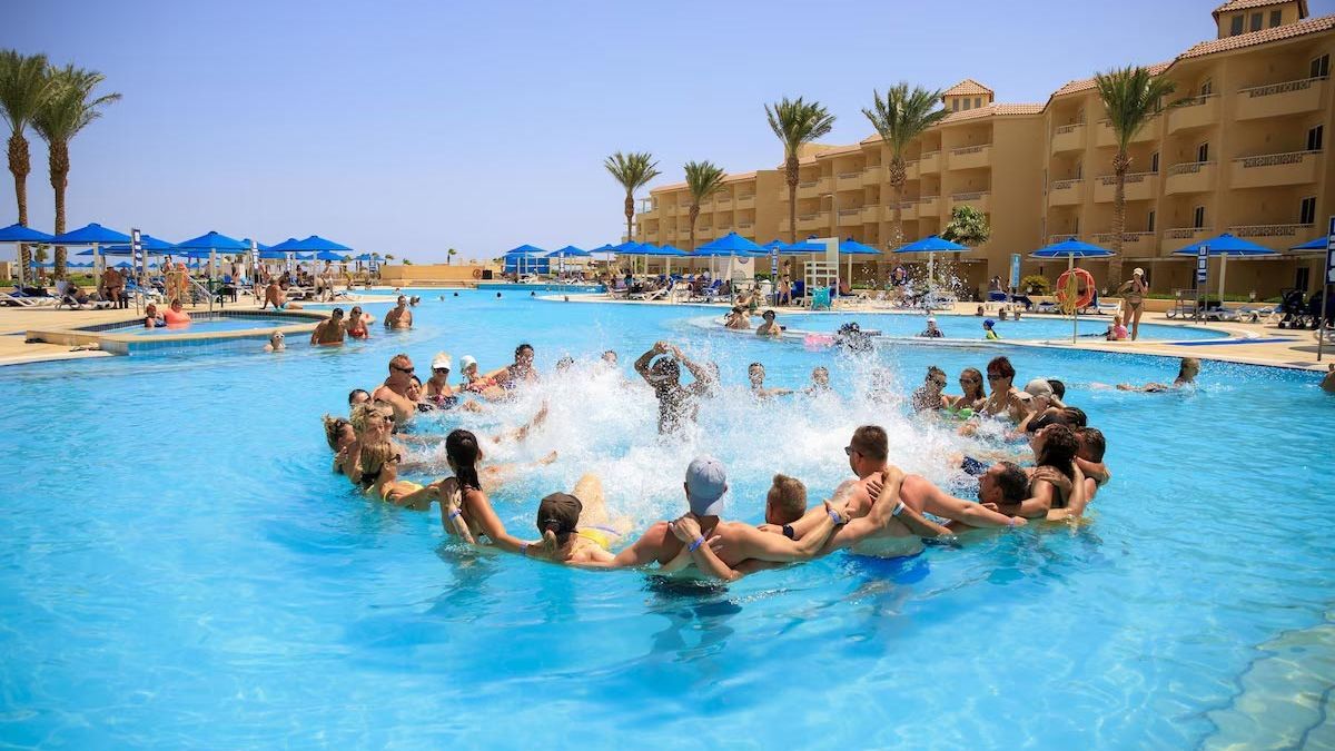 Amwaj Beach Club Abu Soma Resort - basen