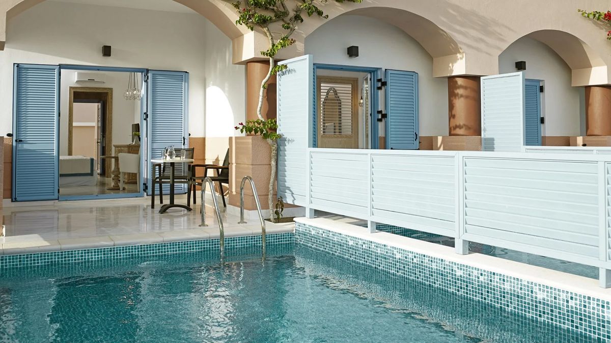 Mitsis Rodos Village Beach Hotel & Spa - basen w pokoju