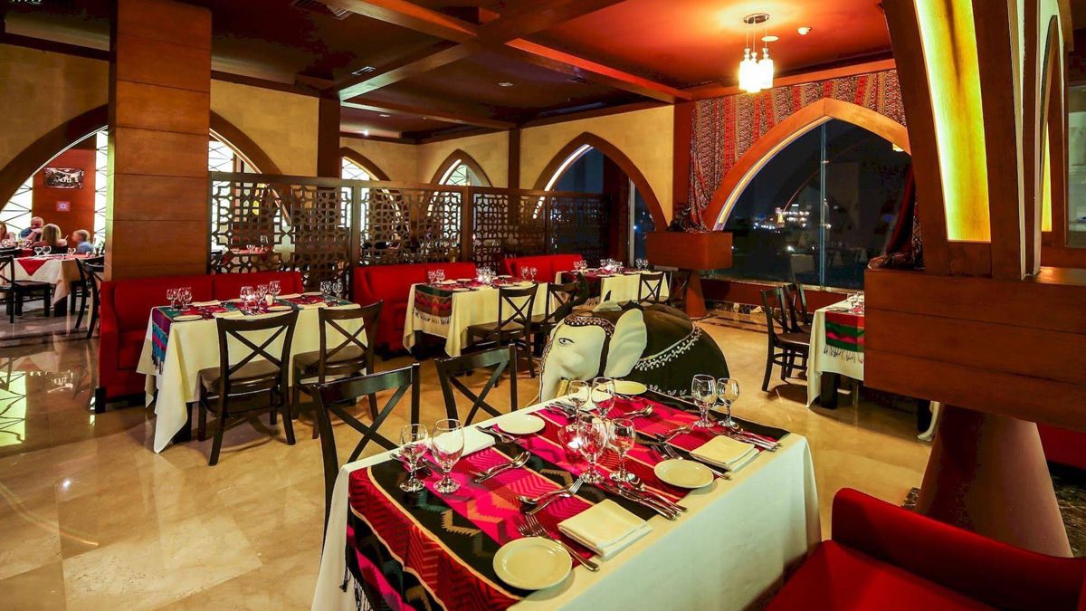 Hotel Jasmine Palace Resort & SPA - restauracja